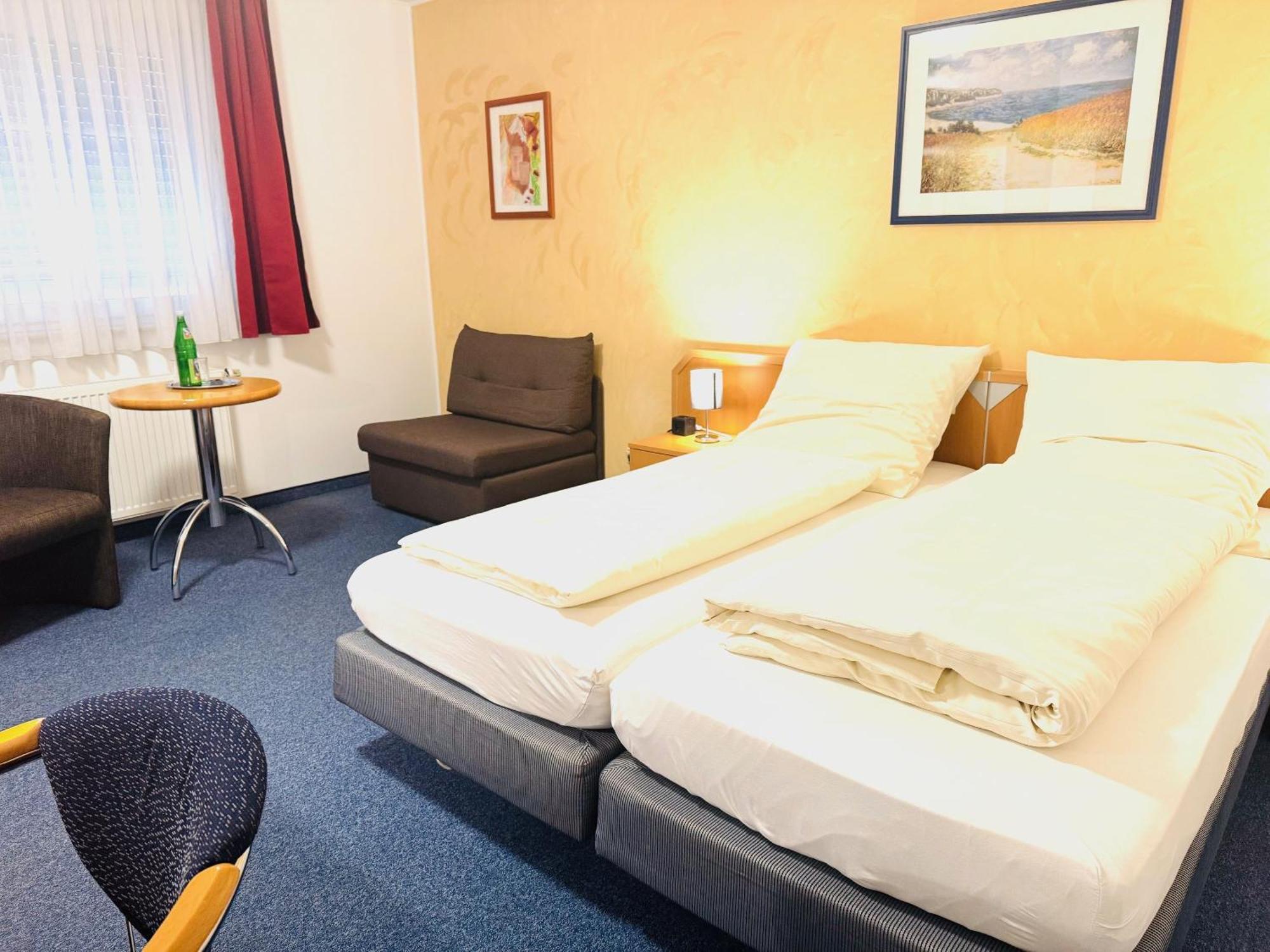 Hotel Am Weyerhof Kerpen  Buitenkant foto